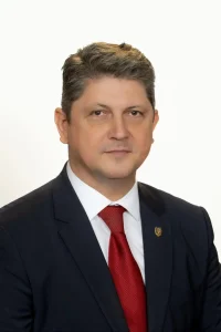 Titus Corlatean